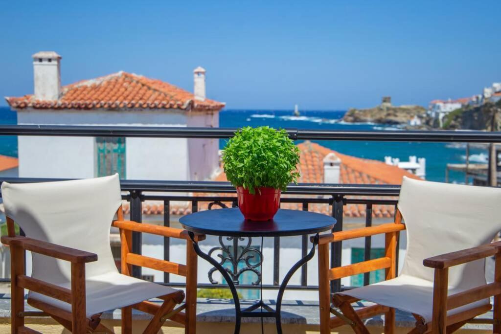 Seaview Stylish Flat In Andros - Walk To Beach ภายนอก รูปภาพ